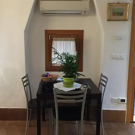 Appartement Monolocale La Corte Biennale Venetië
